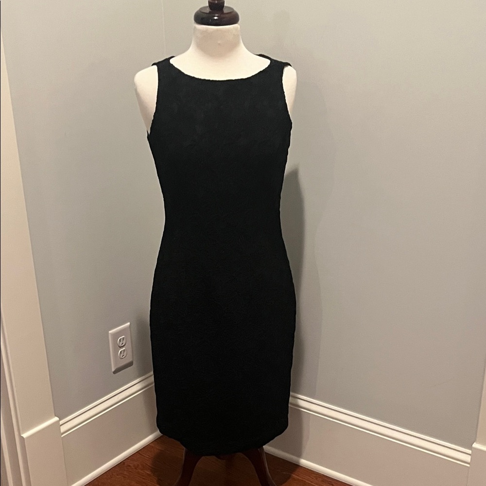 Carmen Marc Valvo Black Strapless Sheath Dress